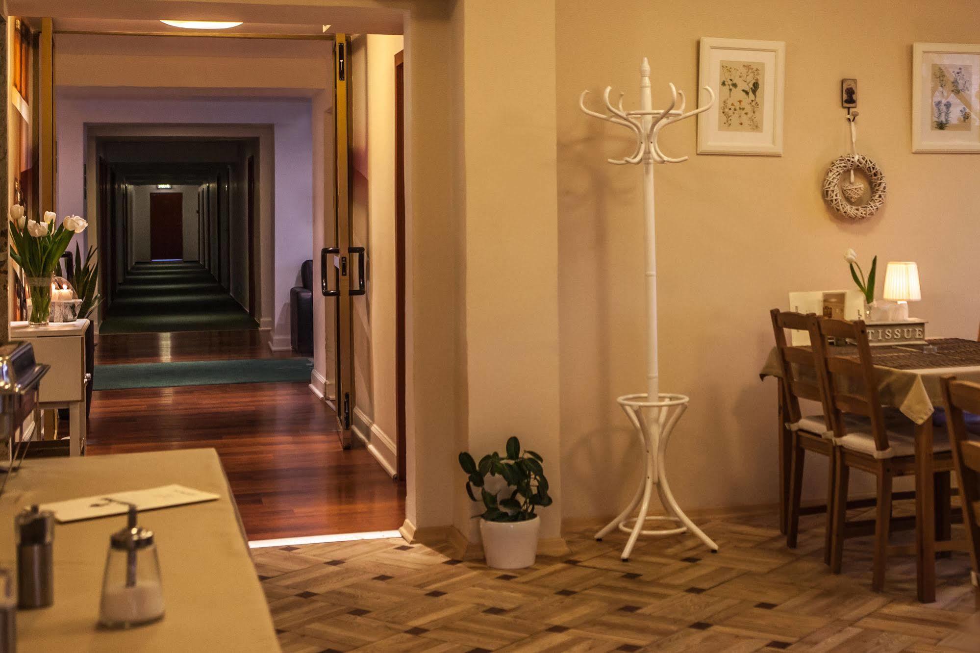 Hotel Boss ウッチ エクステリア 写真